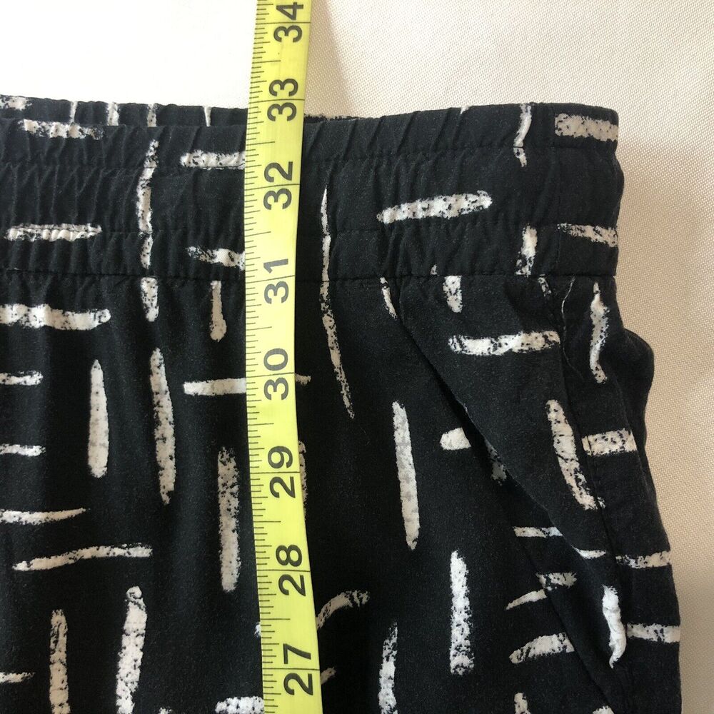 Old Navy Ankle Pants Women S Black Geo Rayon Drawstring Pockets Tapered Lounge - Picture 6 of 12